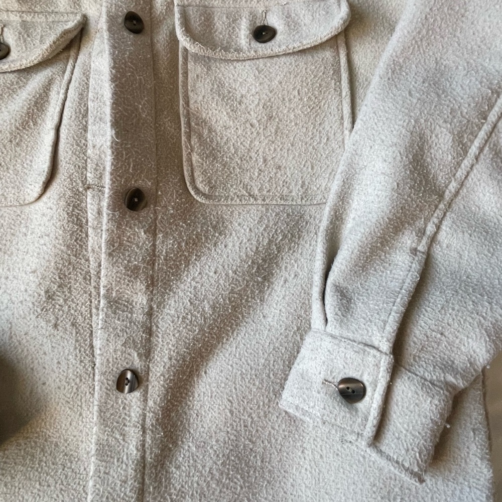 Women’s Roxy Beige Shacket - Picture 4 of 13